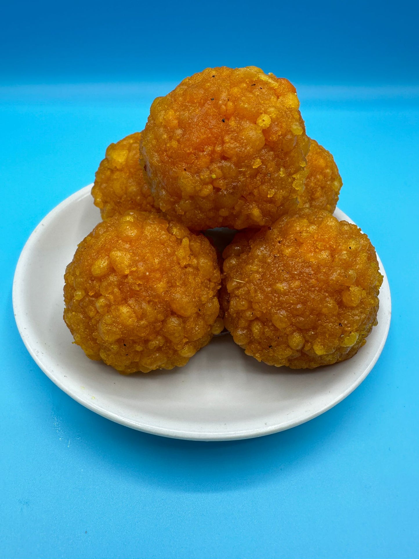 Boodi Laddoo (P)